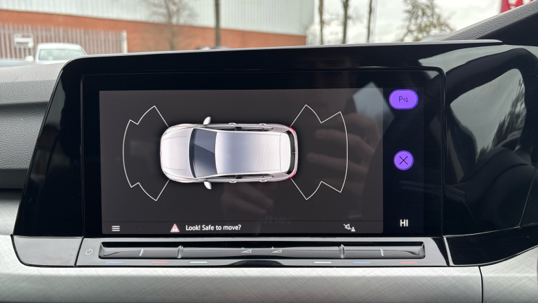 Volkswagen Golf 1.5 TSI 150 Life 5dr Petrol Hatchback